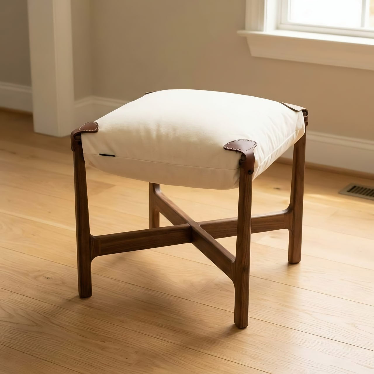 LORNE footstool image 8